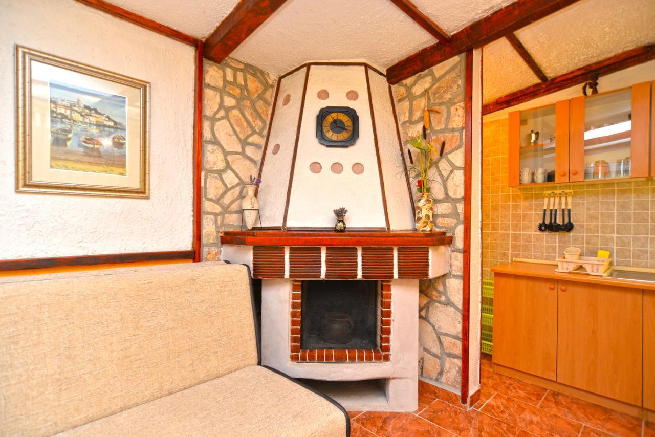Apartments Predrag 498 梅杜林 外观 照片