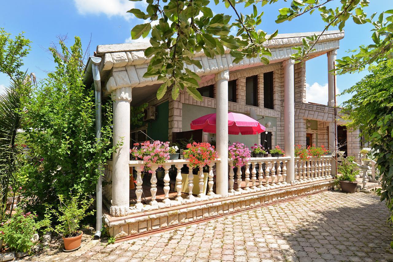 Apartments Predrag 498 梅杜林 外观 照片